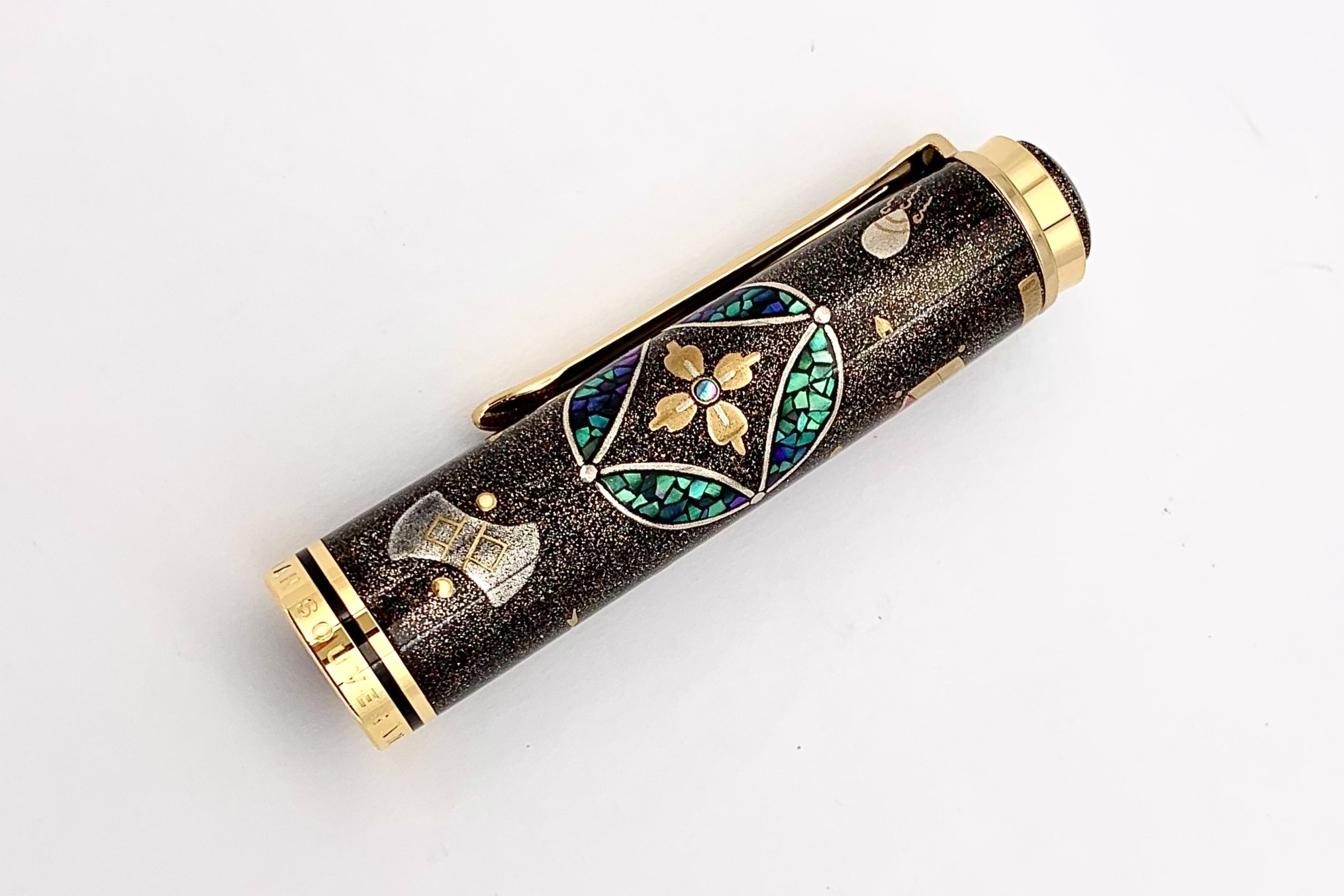 PelikanM1000LEMaki-eSevenTreasuresFP_T